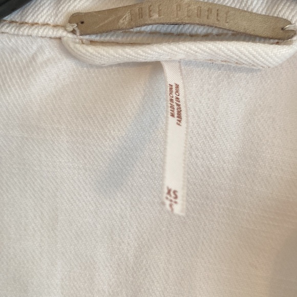 Free People oversized distressed denim jacket 
XS, soft white w/copper buttons - Picture 2 of 7